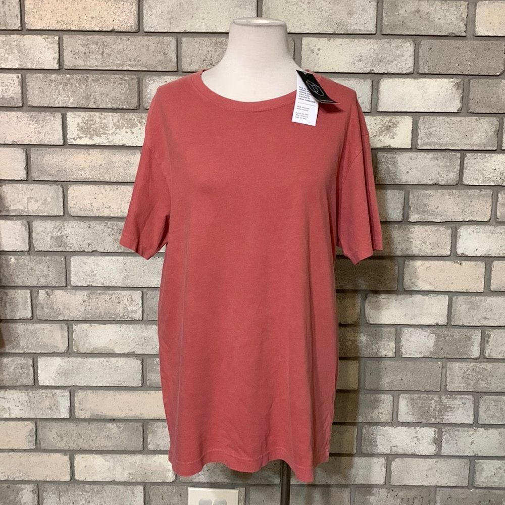 3for$20 NWT  unisex short sleeve tee shirt medium
